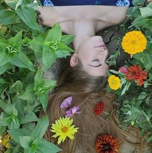 Meet your Posher, Angelica